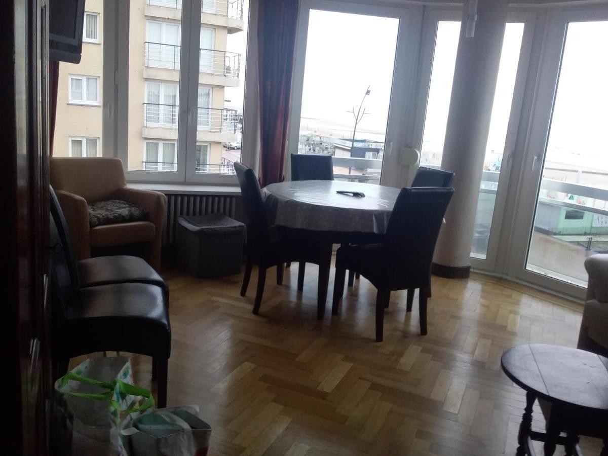 Residentie Leopold App 21 Apartment บลังเคนเบอร์เก ภายนอก รูปภาพ